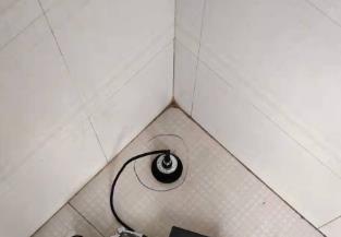明光卫生间漏水维修之 loft 夹层储藏室毗邻暗管渗水哪家好，推荐诚匠小爱修缮